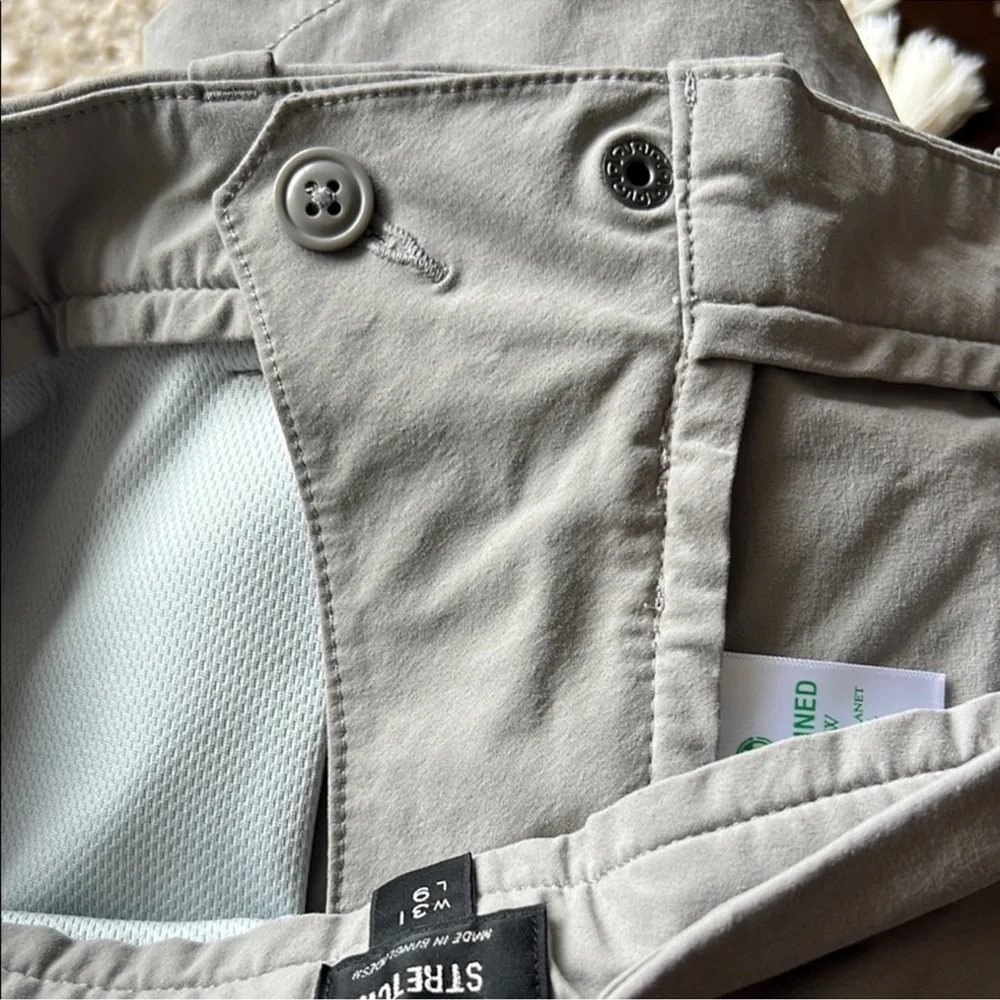 Men’s J. Crew Stretch Gray Flat Front 9 in Shorts, Size 31